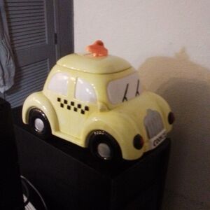 Taxi cab cookie jar